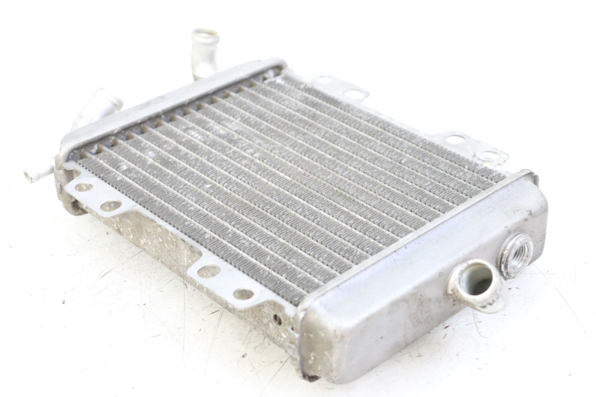 photo de RADIADOR PEUGEOT ELYSTAR 125 (2002 - 2007) - Outro ângulo de visão