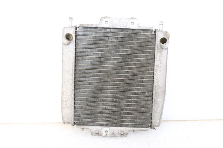 photo de RADIADOR PIAGGIO MP3 125 (2006 - 2014) - Pontos de fixação
