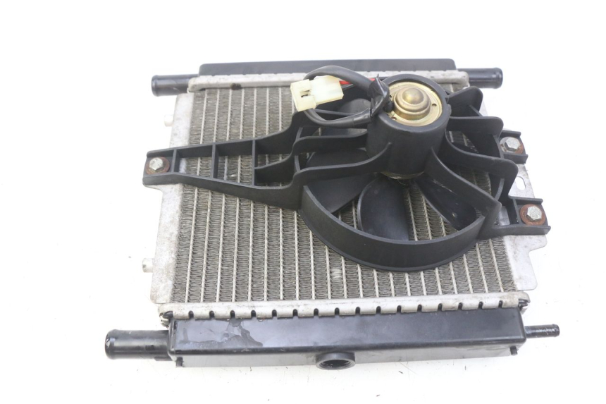 photo de RADIADOR PEUGEOT SATELIS COMPRESSOR K15 125 (2006 - 2009) - Ampliação técnica
