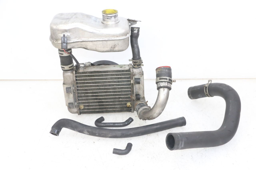photo de RADIADOR PEUGEOT SATELIS COMPRESSOR K15 125 (2006 - 2009) - Vista principal