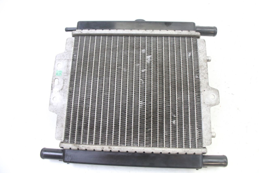 photo de RADIADOR PEUGEOT SATELIS 125 (2013 - 2018) - Outro ângulo de visão