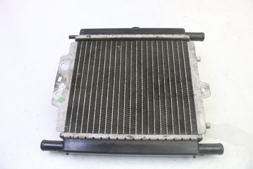 photo de RADIADOR PEUGEOT SATELIS 125 (2013 - 2018) - Marcações e referências