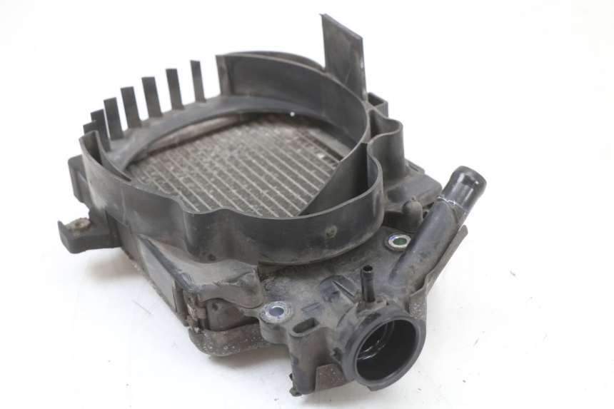 photo de RADIADOR HONDA SH ABS 125 (2012 - 2017) - Ampliação técnica