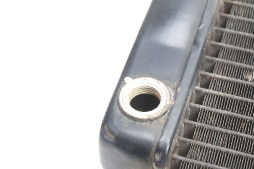 photo de RADIADOR HONDA SH 125 (2001 - 2003) - Pontos de fixação