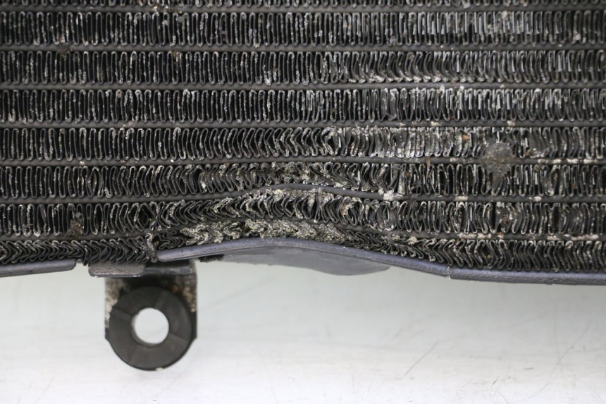 photo de RADIADOR HONDA ST PAN EUROPEAN 1100 (1990 - 2002) - Detalhes característicos