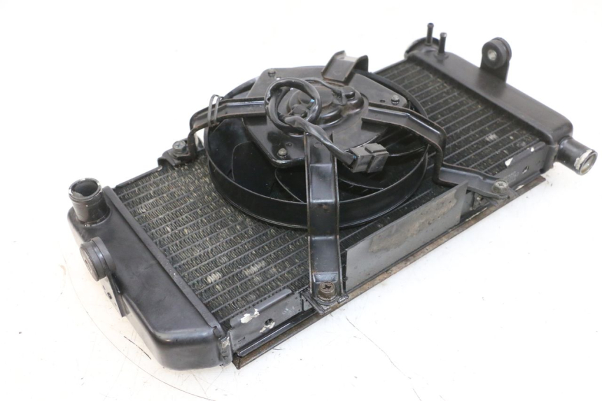 photo de RADIADOR YAMAHA TDM ABS 900 (2002 - 2014) - Outro ângulo de visão