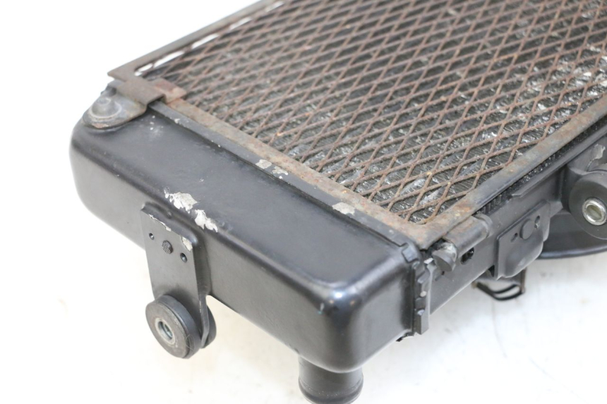 photo de RADIADOR YAMAHA TDM ABS 900 (2002 - 2014) - Pontos de fixação