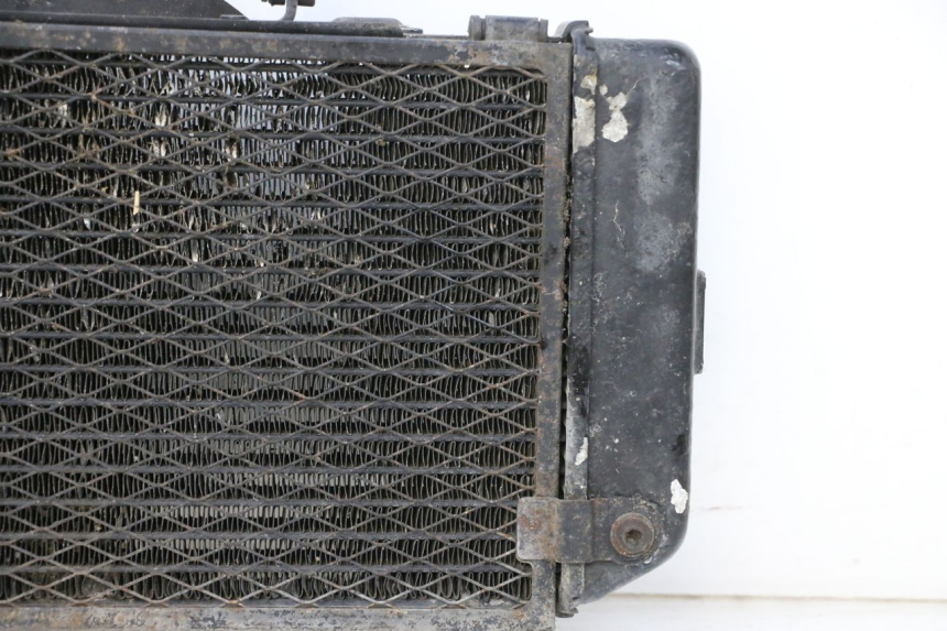 photo de RADIADOR YAMAHA TDM ABS 900 (2002 - 2014) - Detalhes característicos