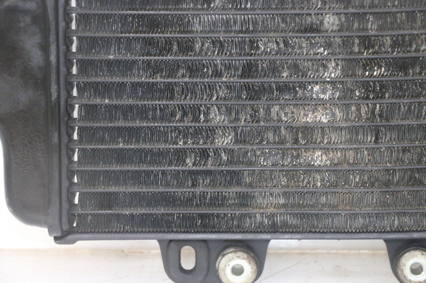 photo de RADIADOR YAMAHA TDR DELTABOX 125 (1997 - 2003) - Pontos de fixação