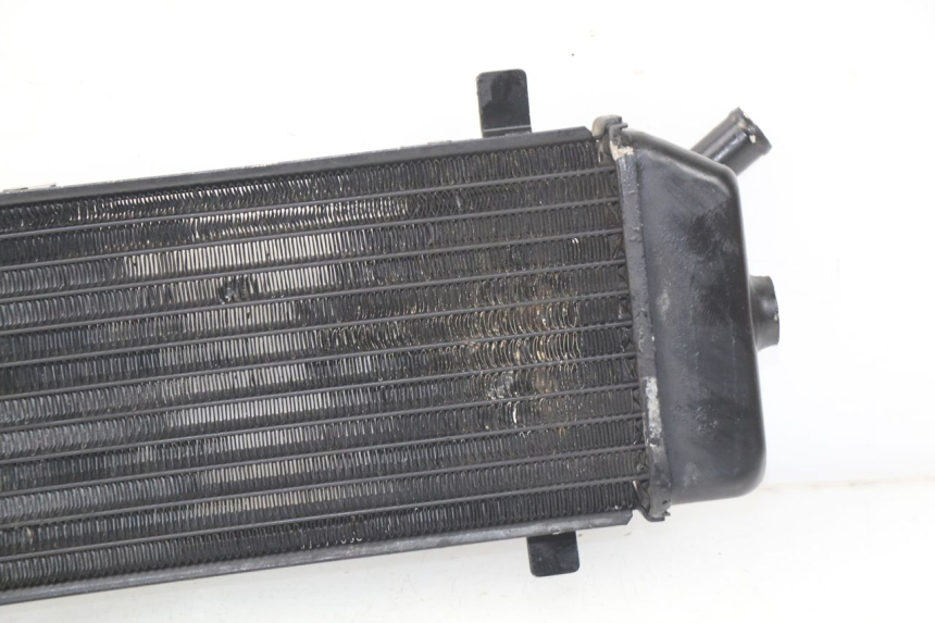 photo de RADIADOR SUZUKI UC EPICURO 125 (1999 - 2003) - Zoom do estado de desgaste