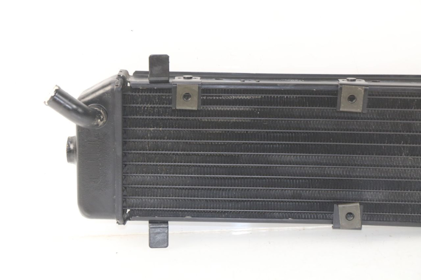 photo de RADIADOR SUZUKI UC EPICURO 125 (1999 - 2003) - Pontos de fixação