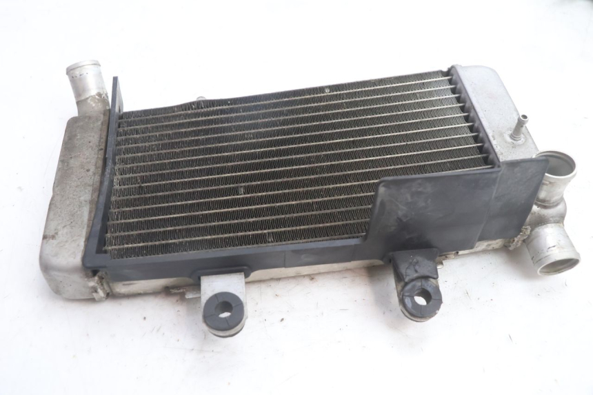 photo de RADIADOR HONDA VFR FI RC46 800 (1998 - 2001) - Ampliação dos componentes