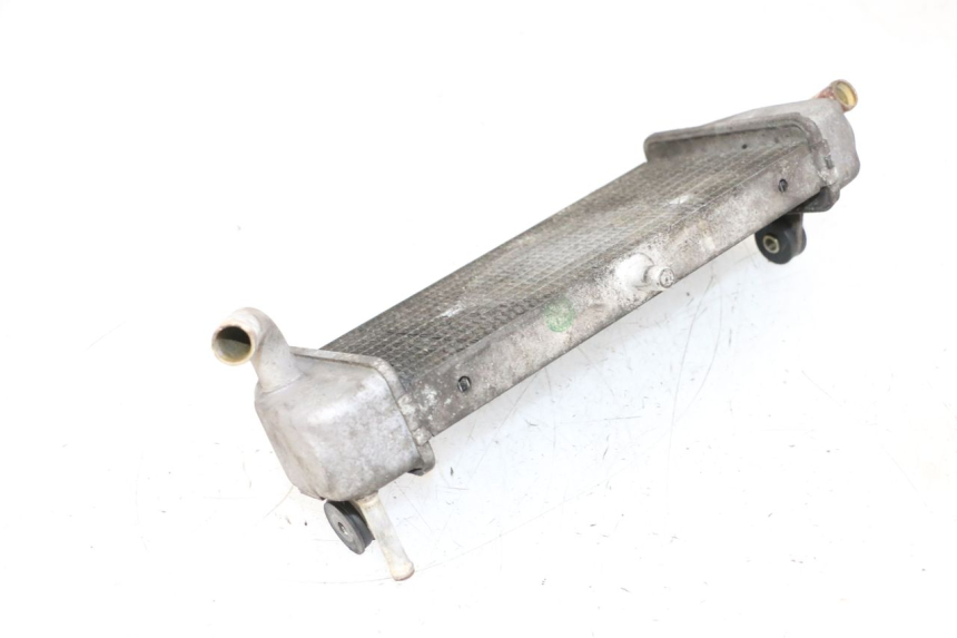 photo de RADIADOR YAMAHA XMAX X-MAX 125 (2006 - 2009) - Pontos de fixação