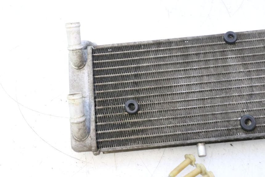 photo de RADIADOR YAMAHA X-MAX XMAX 125 (2010 - 2013) - Pontos de fixação