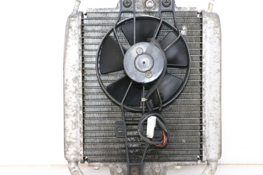 photo de RADIADOR PIAGGIO X8 125 (2004 - 2007) - Marcações e referências