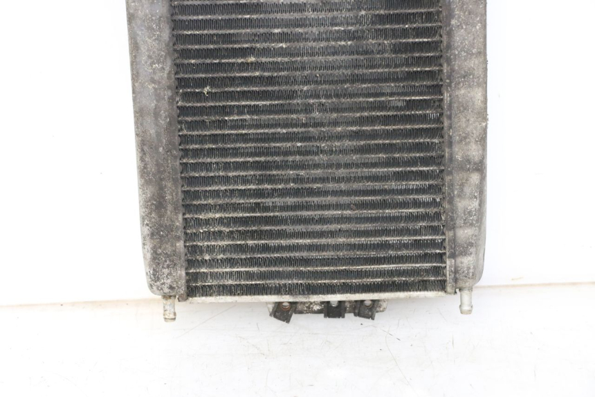 photo de RADIADOR PIAGGIO XEVO - X EVO 125 (2007 - 2017) - Pontos de fixação