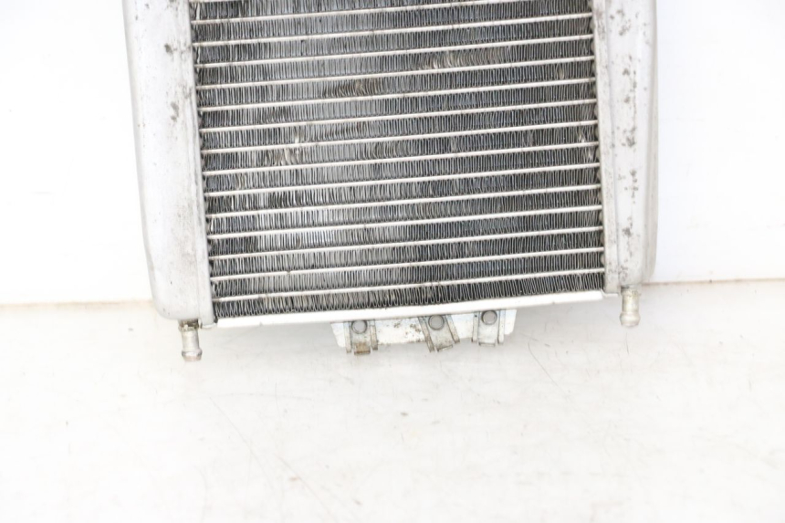 photo de RADIADOR PIAGGIO XEVO - X EVO 125 (2007 - 2017) - Marcações e referências