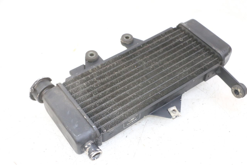 photo de RADIADOR HONDA XLV VARADERO 125 (2000 - 2006) - Detalhe da peça