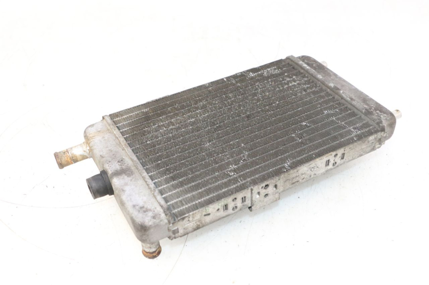 photo de RADIADOR YAMAHA YP MAJESTY 125 (1998 - 2001) - Estado da superfície