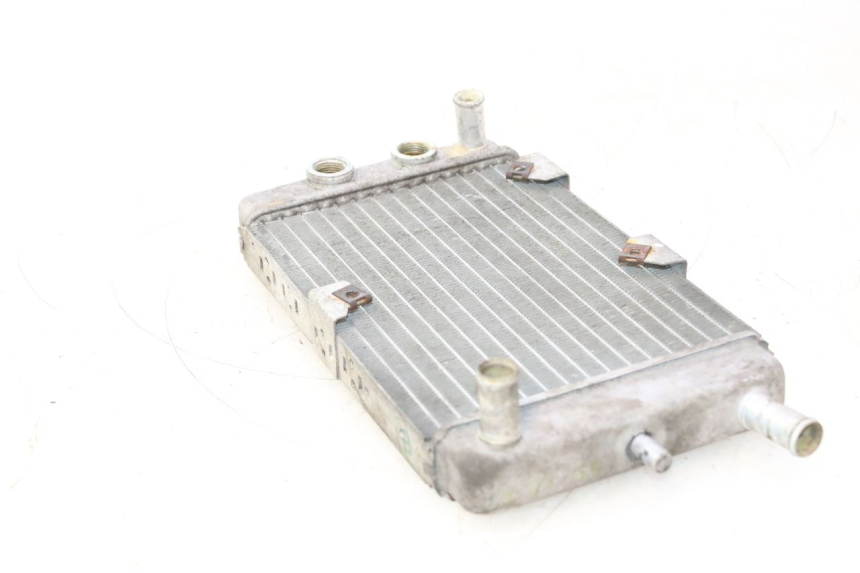photo de RADIADOR YAMAHA YP MAJESTY 125 (2007 - 2010) - Pontos de fixação
