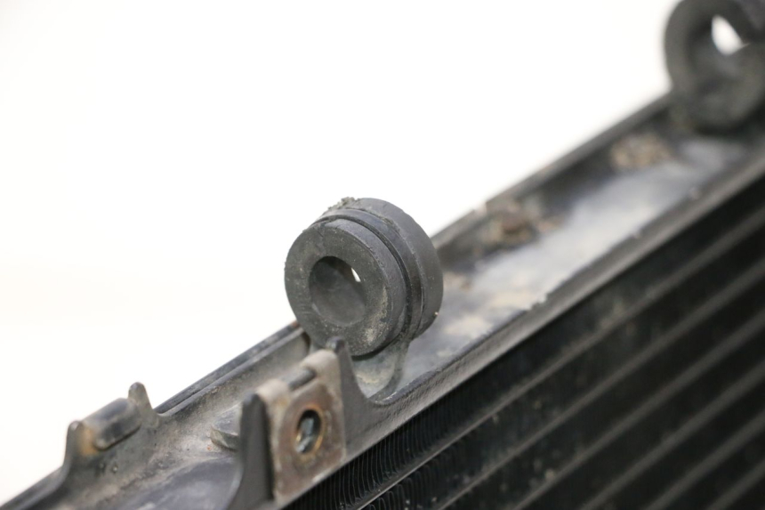 photo de RADIADOR KAWASAKI ZX-6R ZX6R 600 (1995 - 1997) - Pontos de fixação
