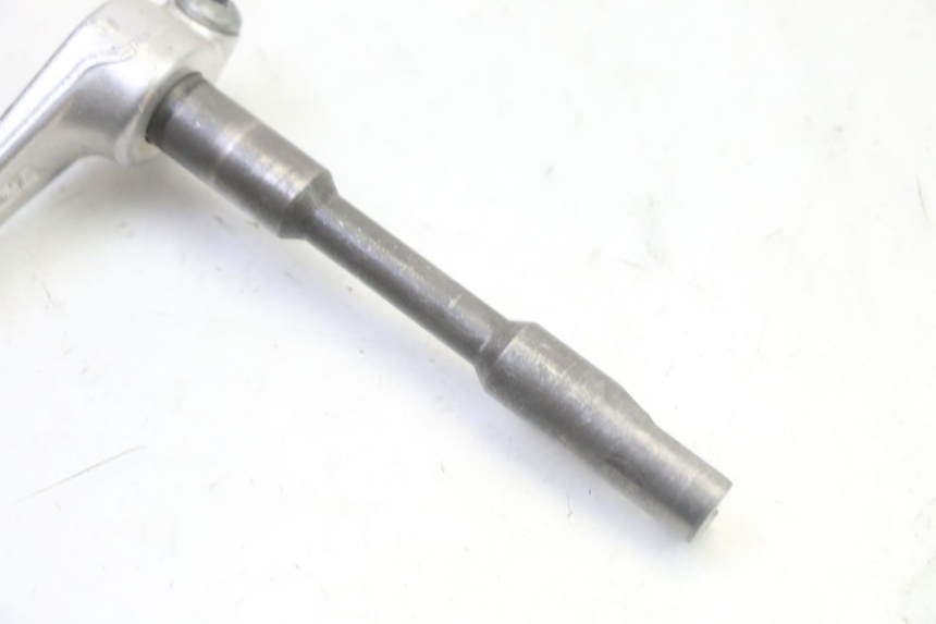photo de RECEPTOR DE EMBREAGEM DERBI SENDA SM DRD 50 (2008 - 2013) - Zoom do estado de desgaste