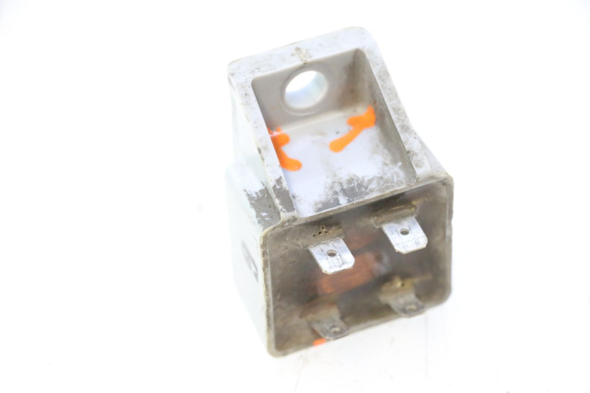 photo de REGULADOR DE CARGA PEUGEOT 103 SPX CLIP 50 (1989 - 1992) - Zoom do estado de desgaste
