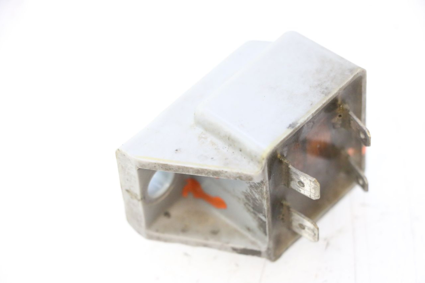 photo de REGULADOR DE CARGA PEUGEOT 103 SPX CLIP 50 (1989 - 1992) - Outro ângulo de visão
