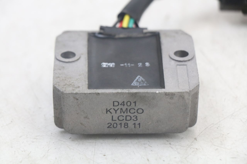 photo de REGULADOR DE CARGA KYMCO AGILITY 4T 50 (2018 - 2022) - Outro ângulo de visão