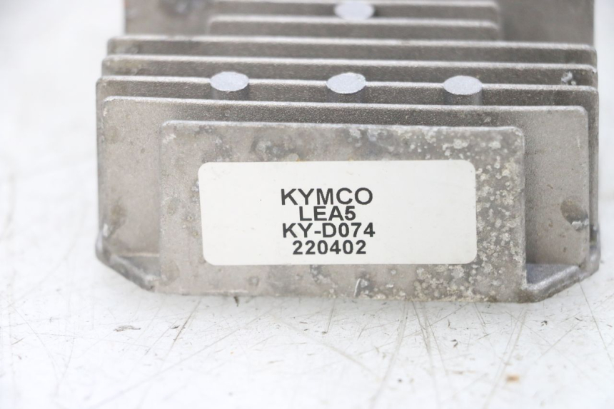 photo de REGULADOR DE CARGA KYMCO AGILITY 4T 50 (2018 - 2022) - Detalhe da peça