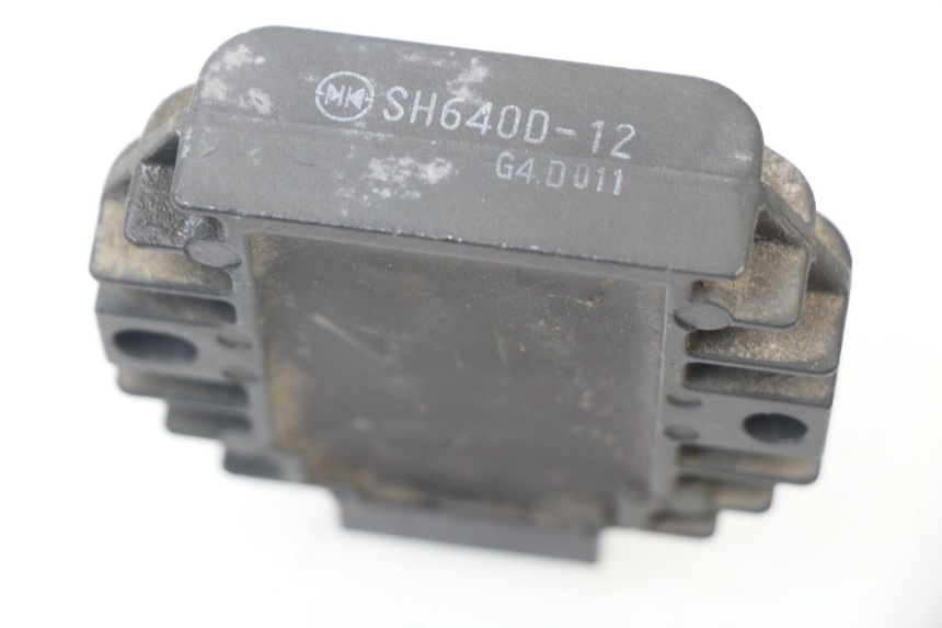 photo de REGULADOR DE CARGA APRILIA ATLANTIC 125 (2003 - 2009) - Zoom do estado de desgaste