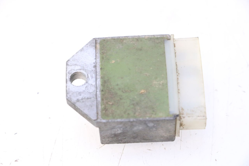 photo de REGULADOR DE CARGA MBK BOOSTER ROCKET 50 (1995 - 1998) - Zoom do estado de desgaste