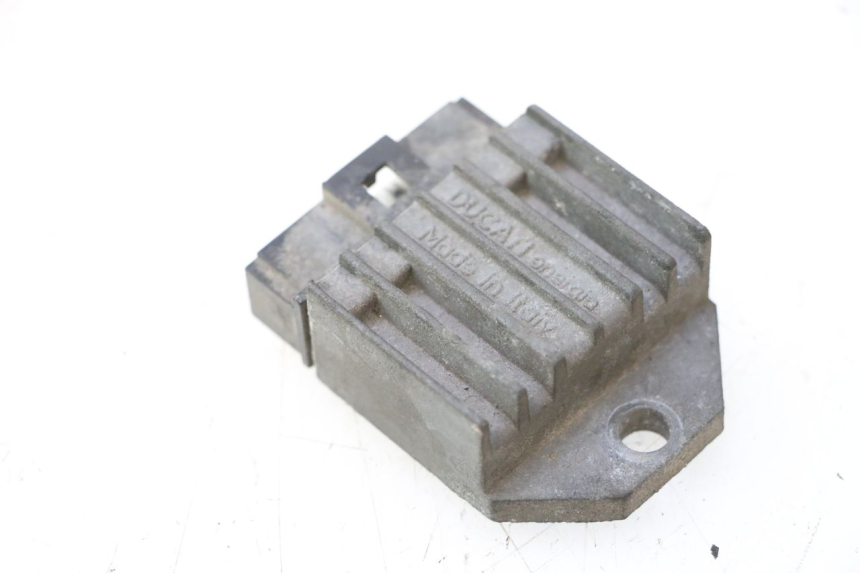 photo de REGULADOR DE CARGA MBK BOOSTER SPIRIT 50 (1999 - 2003) - Outro ângulo de visão
