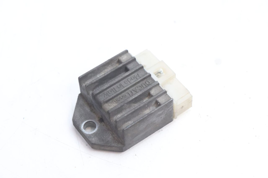 photo de REGULADOR DE CARGA MBK BOOSTER SPIRIT 50 (1996 - 1999) - Detalhe da peça