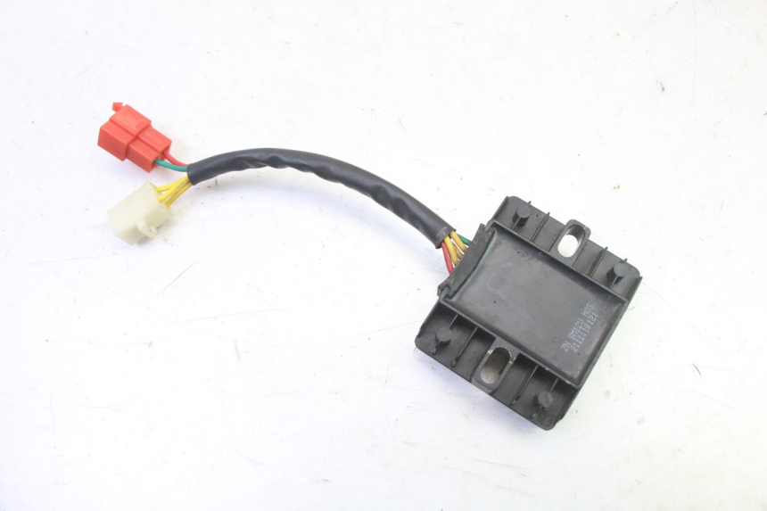 photo de REGULADOR DE CARGA MOTRON BREEZY 4T 50 (2021 - 2025) - Zoom do estado de desgaste