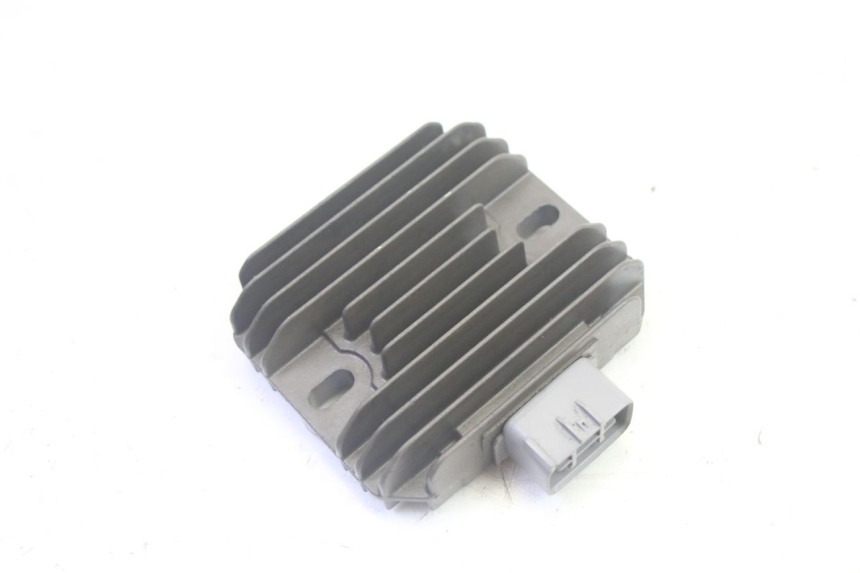 photo de REGULADOR DE CARGA SUZUKI BURGMAN 125 (2007 - 2014) - Detalhe da peça