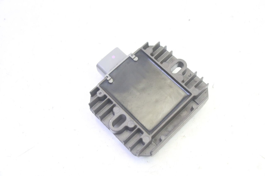 photo de REGULADOR DE CARGA SUZUKI BURGMAN 125 (2007 - 2014) - Zoom do estado de desgaste