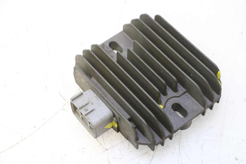 photo de REGULADOR DE CARGA SUZUKI BURGMAN 125 (2007 - 2014) - Vista principal
