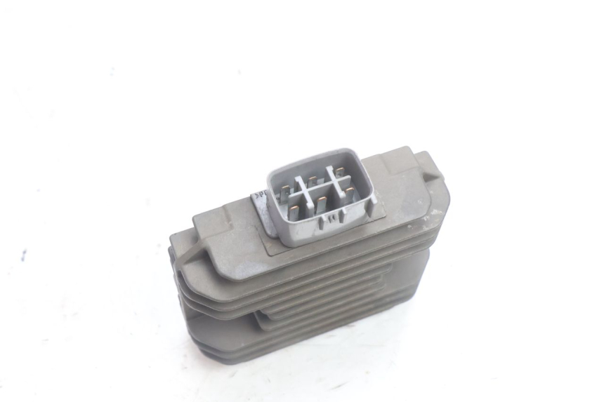 photo de REGULADOR DE CARGA SUZUKI BURGMAN 125 (2007 - 2014) - Zoom do estado de desgaste