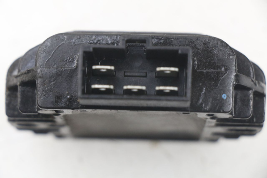 photo de REGULADOR DE CARGA YAMAHA BW'S BWS 125 (2010 - 2013) - Detalhe da peça