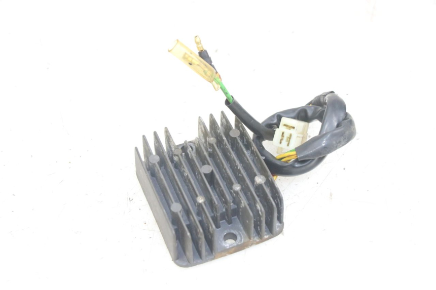 photo de REGULADOR DE CARGA HONDA CA REBEL 125 (1995 - 2001) - Outro ângulo de visão