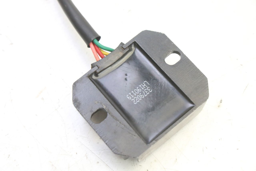 photo de REGULADOR DE CARGA ORCAL CAVARO 4T 50 (2019 - 2023) - Ampliação técnica