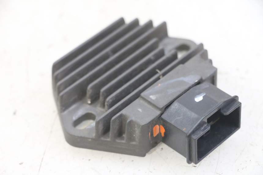 photo de REGULADOR DE CARGA HONDA CBF 500 (2004 - 2007) - Detalhe da peça