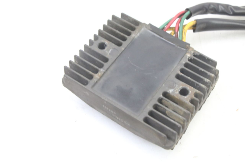 photo de REGULADOR DE CARGA PEUGEOT CITYSTAR 125 (2011 - 2017) - Ampliação técnica