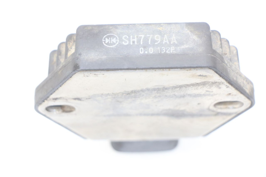 photo de REGULADOR DE CARGA HONDA CRF 250 (2010 - 2013) - Zoom do estado de desgaste