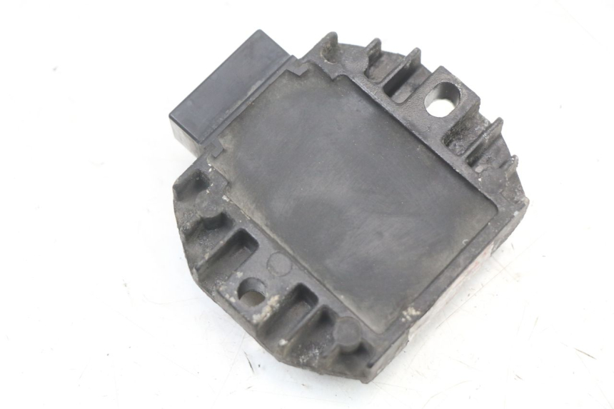 photo de REGULADOR DE CARGA YAMAHA CYGNUS X 125 (2004 - 2007) - Ampliação técnica