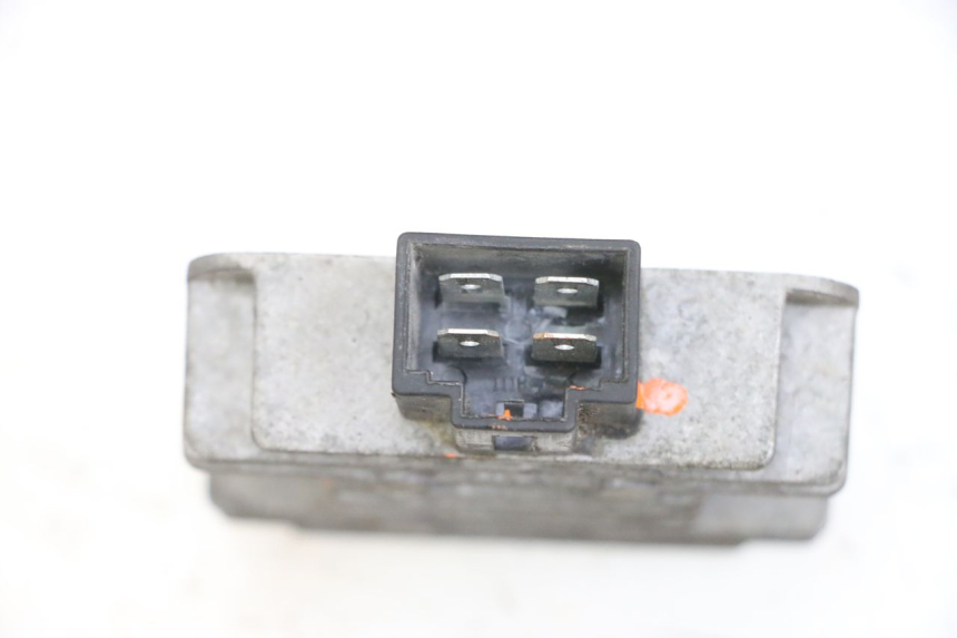 photo de REGULADOR DE CARGA LONGJIA DIGITA 4T 50 (2019 - 2022) - Detalhe da peça