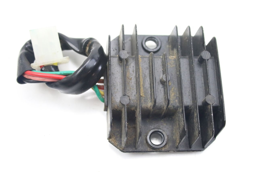 photo de REGULADOR DE CARGA XTRM FACTORY DIRTBIKE BSE 150 - Outro ângulo de visão