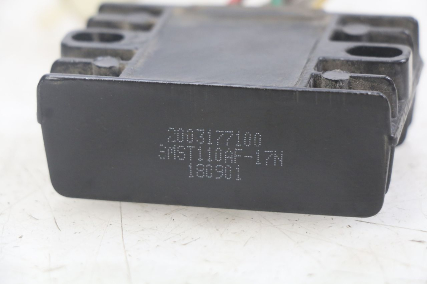 photo de REGULADOR DE CARGA PEUGEOT DJANGO 4T 50 (2014 - 2019) - Zoom do estado de desgaste