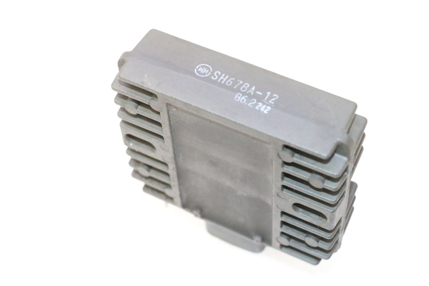 photo de REGULADOR DE CARGA KAWASAKI ER-6 ER6 N 650 (2005 - 2009) - Zoom do estado de desgaste